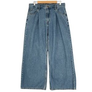 Levi’s Premium Baggy Dad Jeans